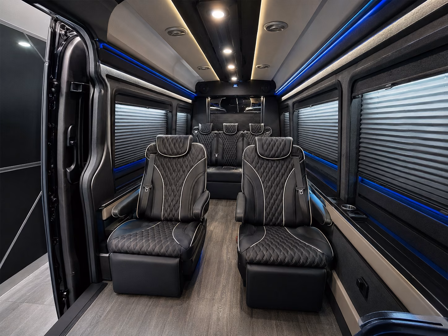 bachelorette wine tour buses through pittsburgh and the surrounding wine region
