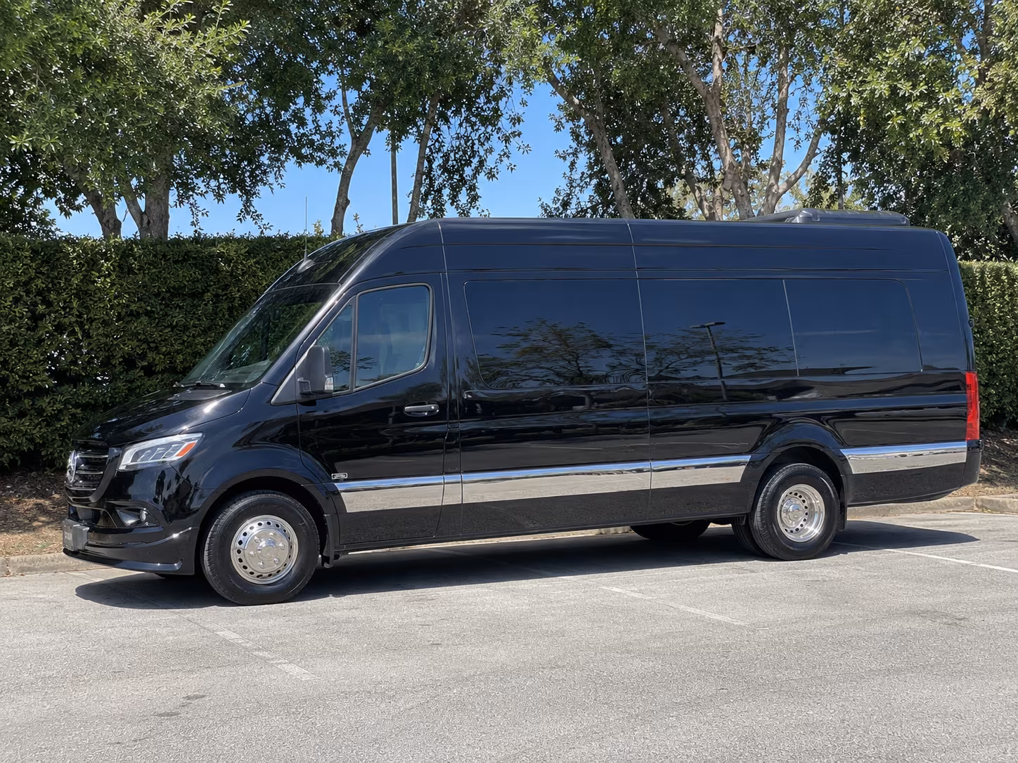 book a bus for your next corporate event 5