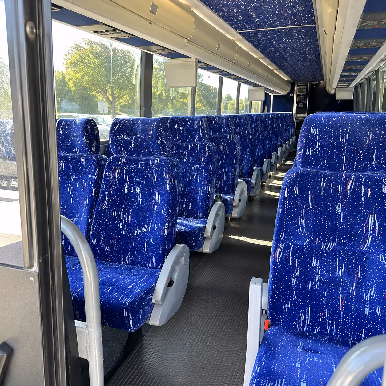 charter buses for museum and science center field trips in pittsburgh