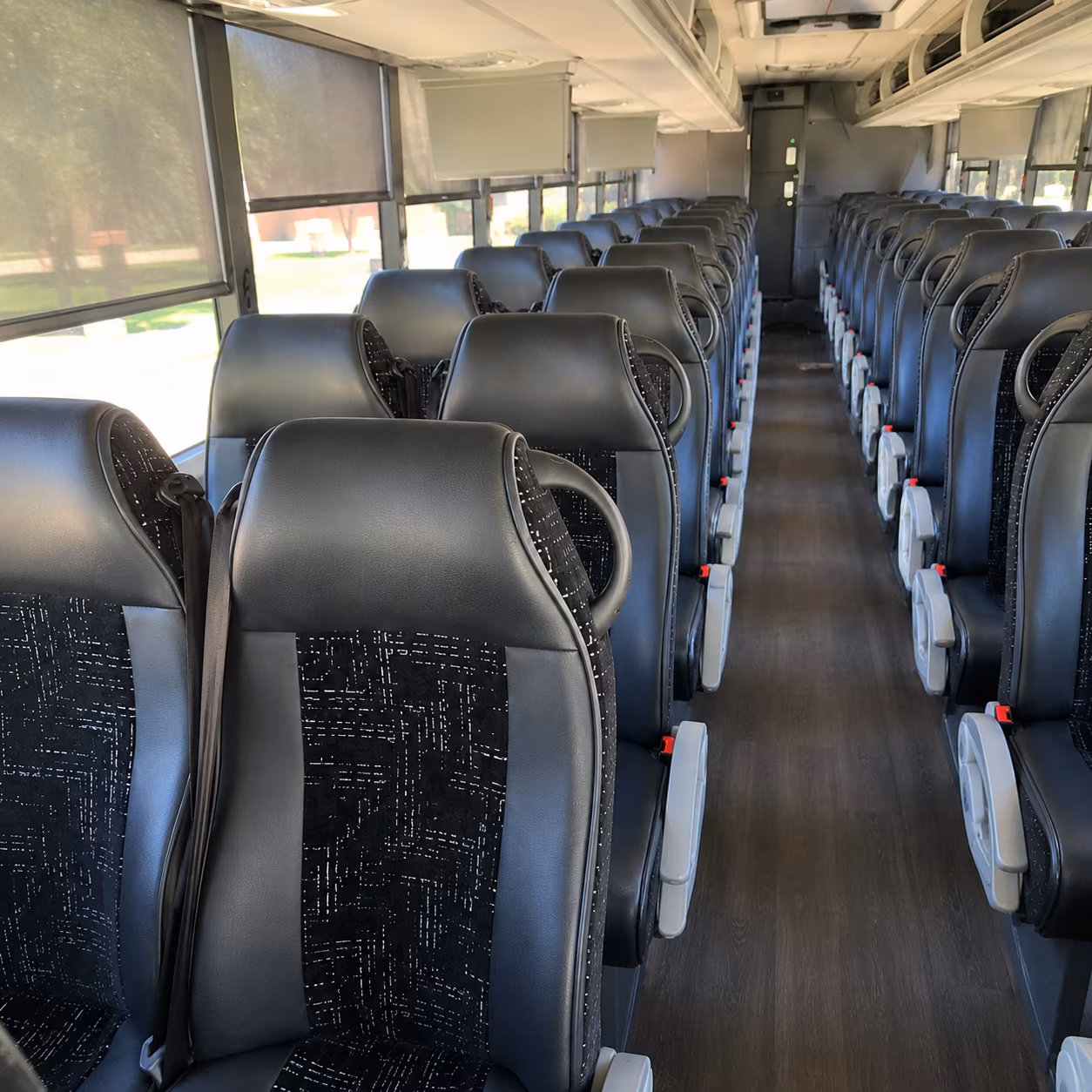 charter buses for pittsburgh venue weddings with parking challenges