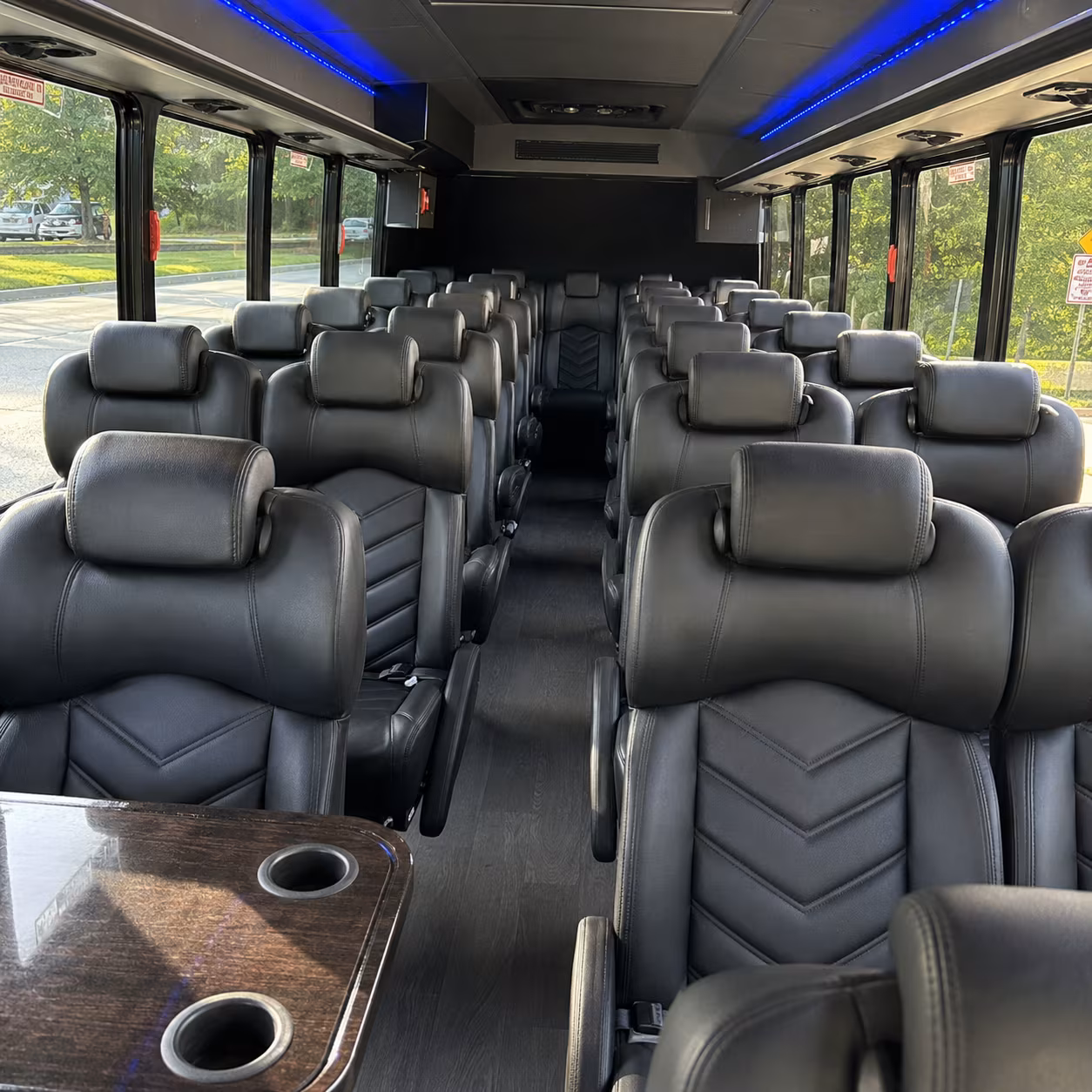 minibus wine tours to butler county vineyards north of pittsburgh