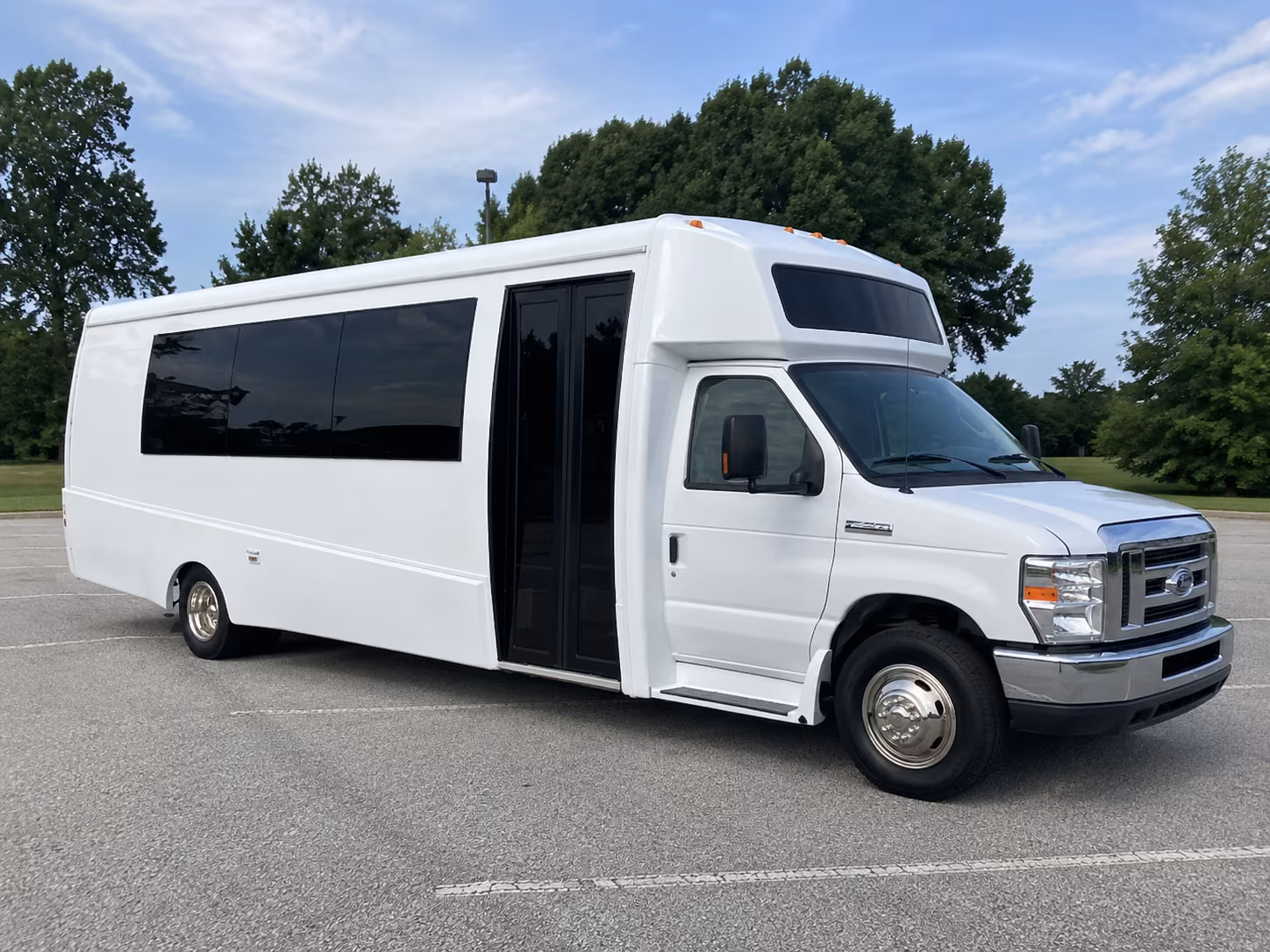pittsburgh 18 passenger party bus